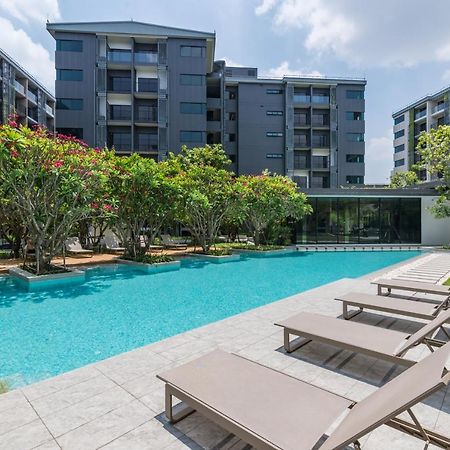 Blossom Sathorn By Plearn Leilighet Bangkok Eksteriør bilde