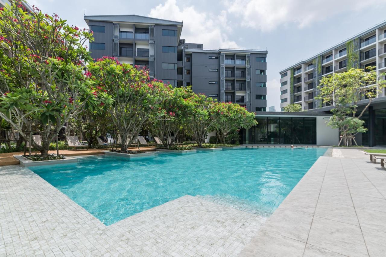 Blossom Sathorn By Plearn Leilighet Bangkok Eksteriør bilde