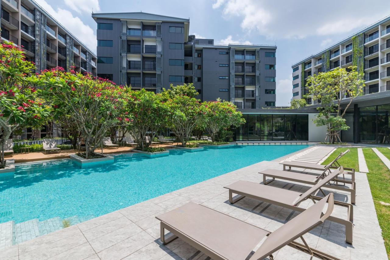 Blossom Sathorn By Plearn Leilighet Bangkok Eksteriør bilde